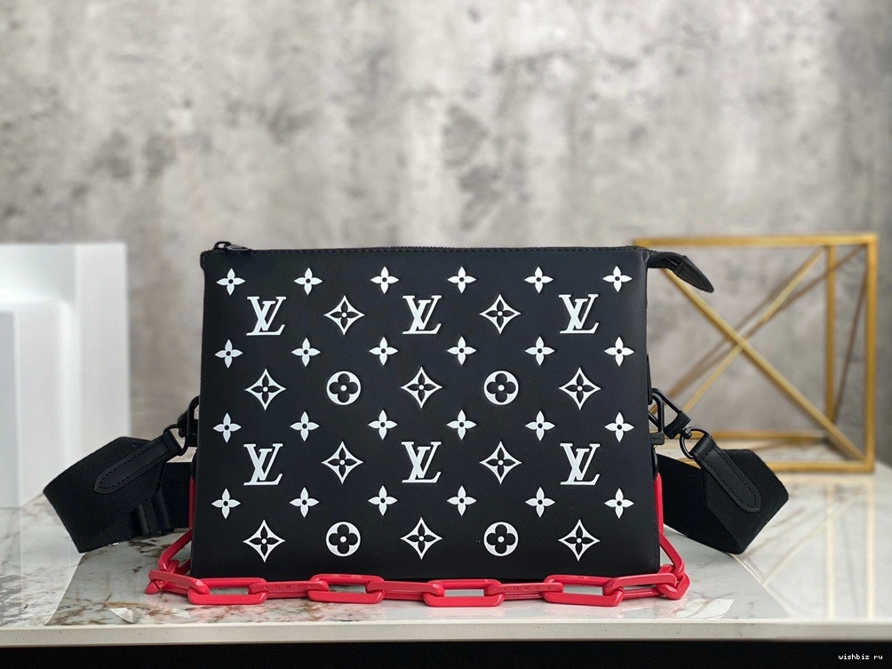 WIS VUITTON COUSSIN PM LOUIS 0813